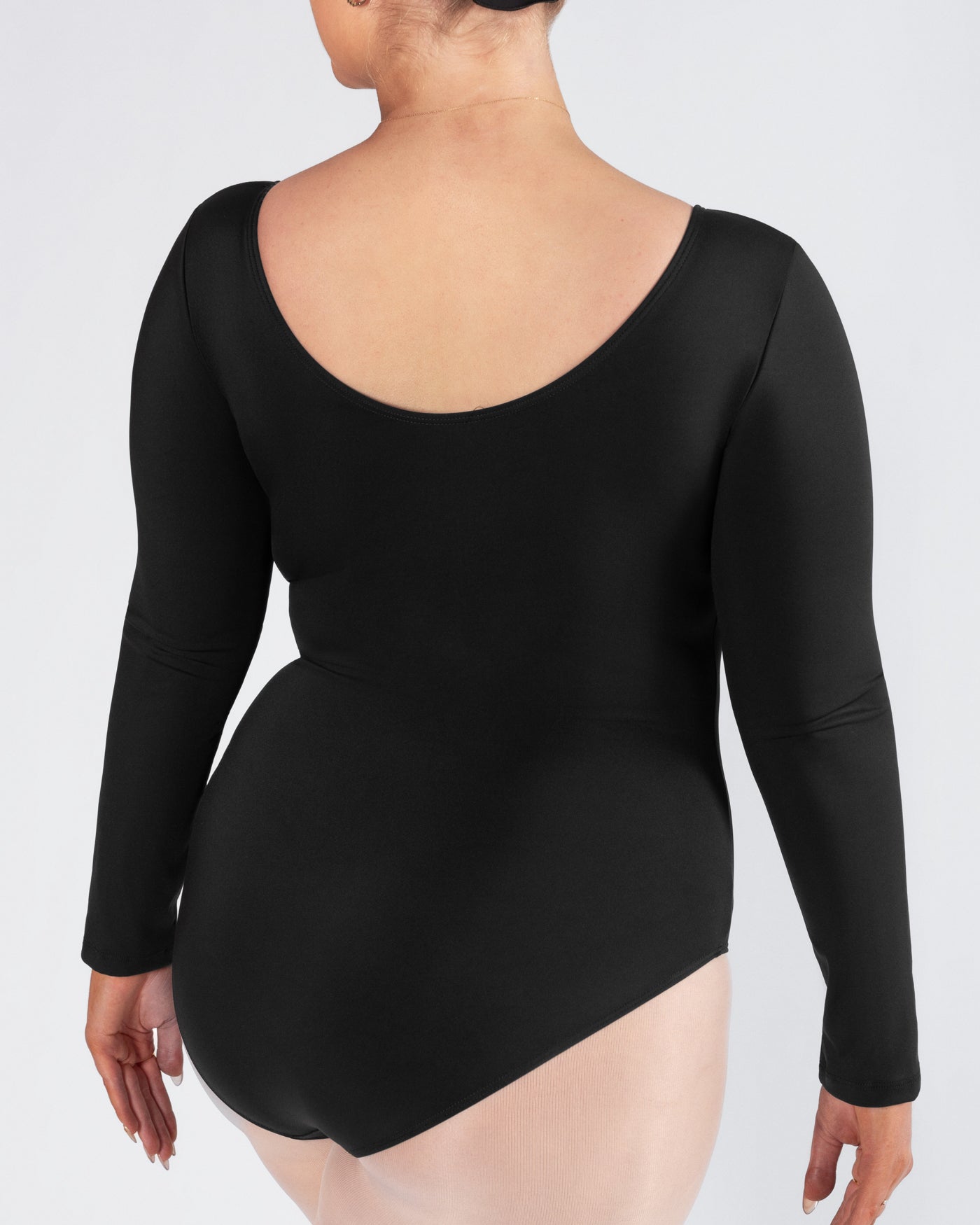Elizabeth Leotard