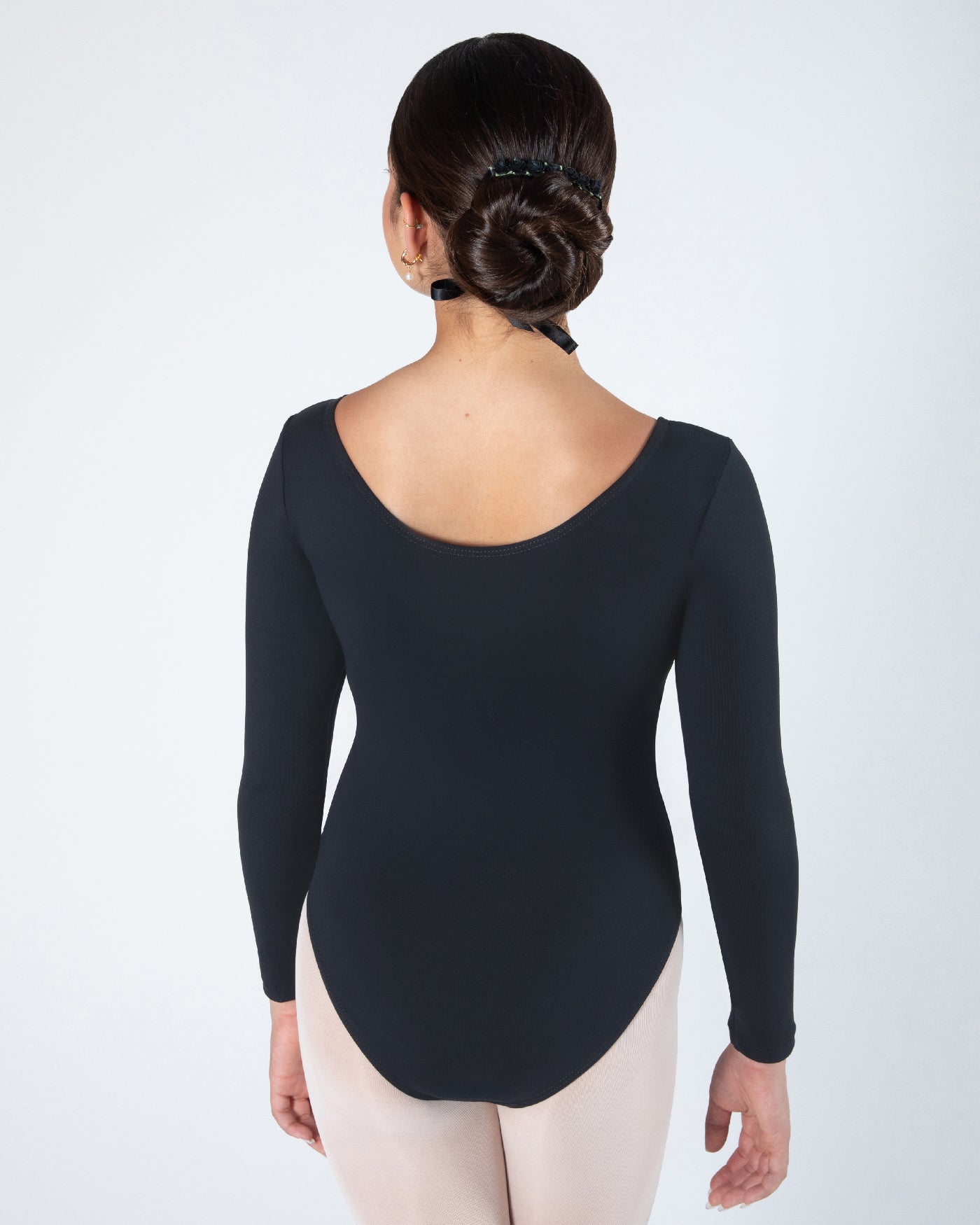 Elizabeth Leotard