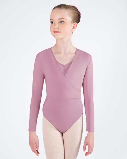 Maeve Cross Over