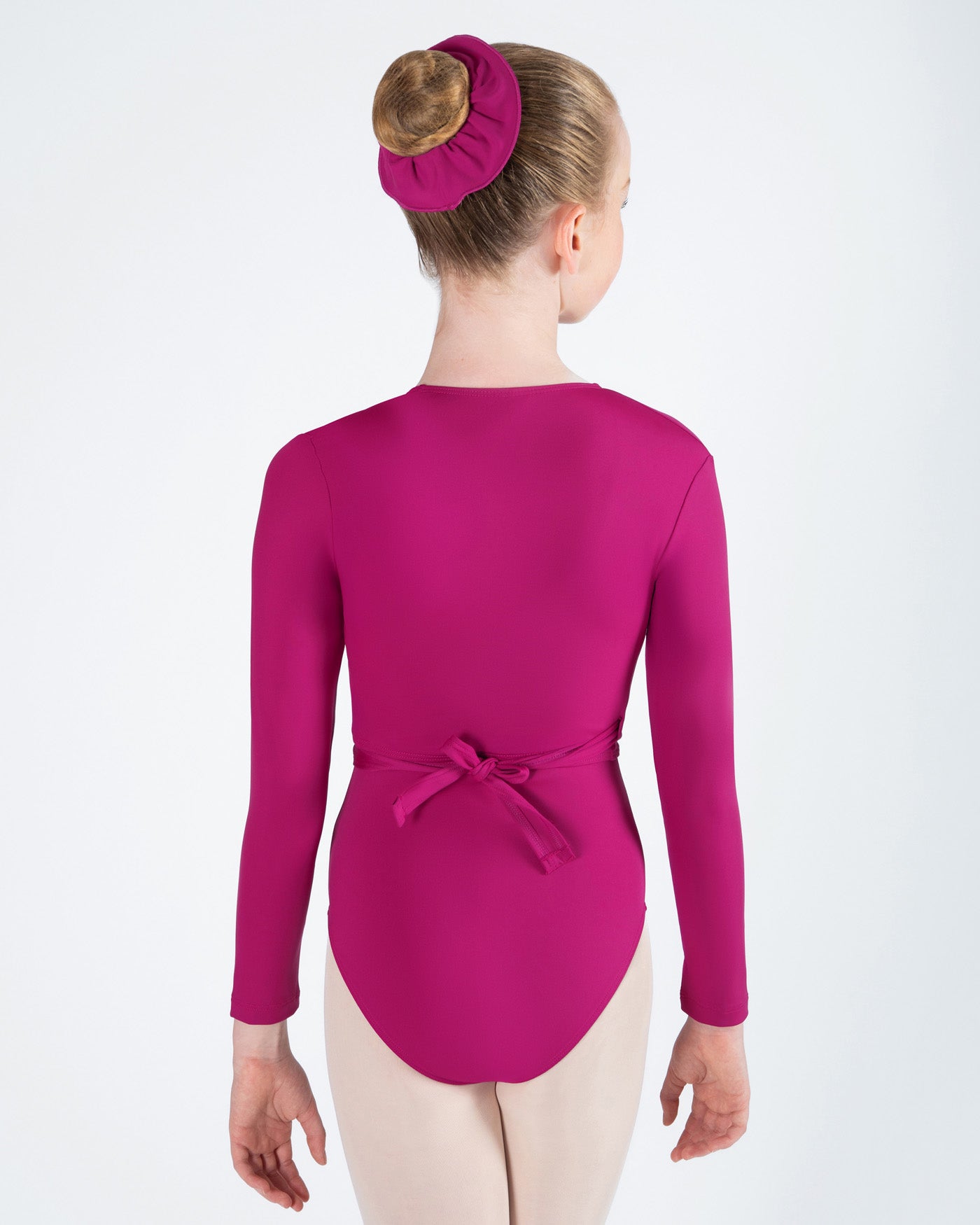 Maeve Debut Cross Over