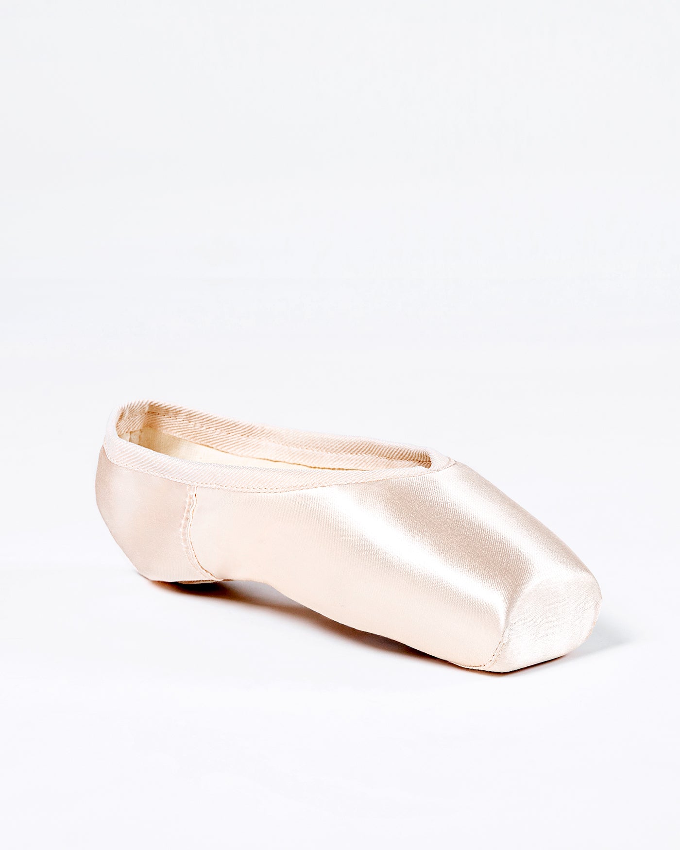 Shoe Fitters Energetiks Pointe Shoes Energetiks First Pointe