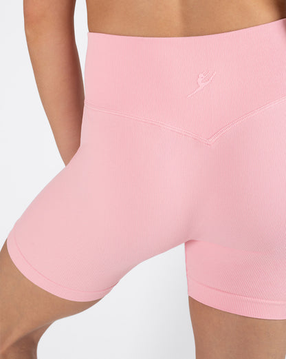 Seamless Short