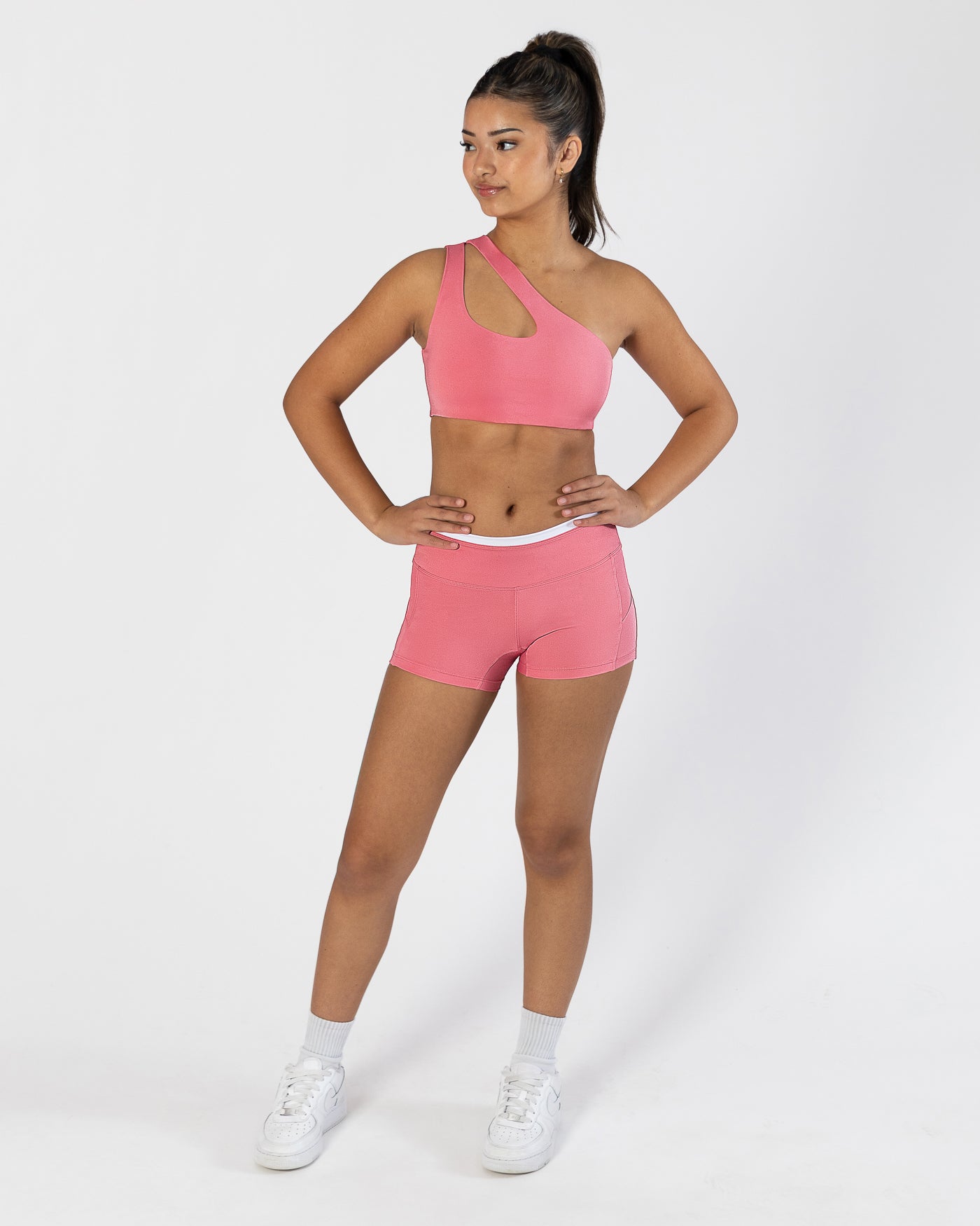 Kara Contrast Short