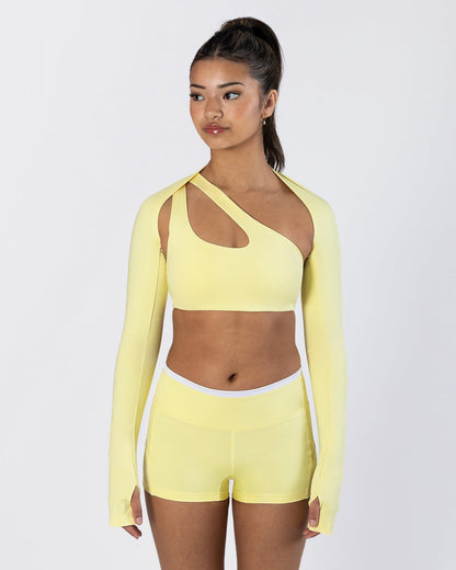 Zara Shrug