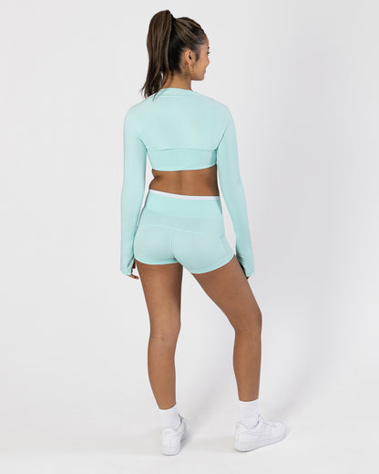 Zara Shrug
