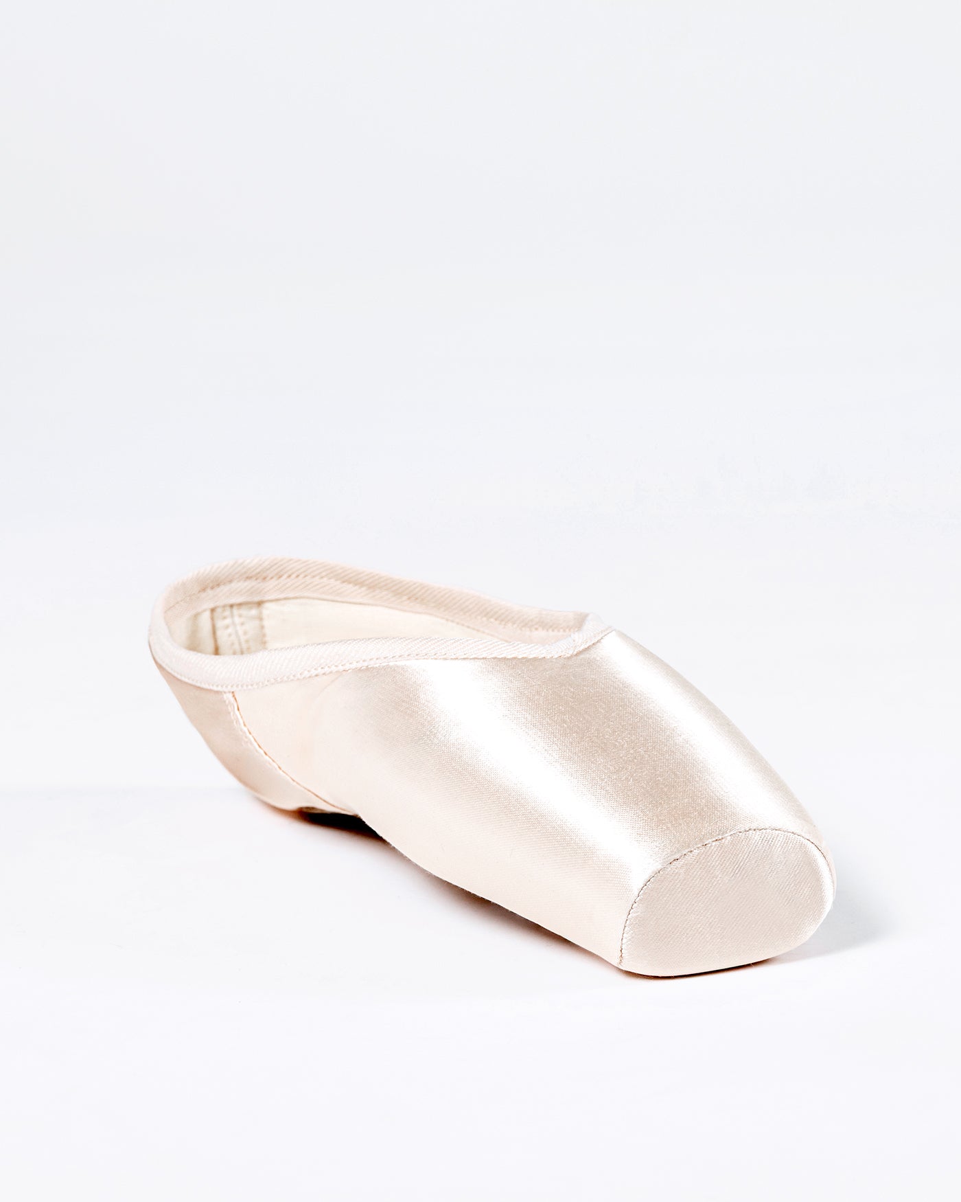 Energetiks Stella Pointe Shoe